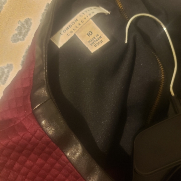 Dress - Picture 3 of 6